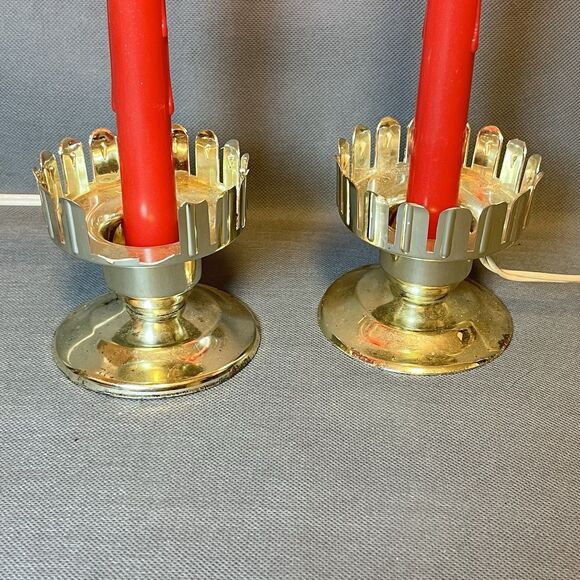 Vntg 2 Electric Christmas Candle Hurricane Lamps Tapered-Works-Tested-No Glass - Picture 7 of 12